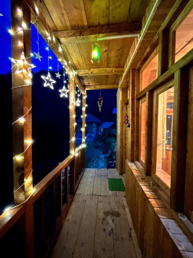 Nebula Nook Cottages Jibhi Eksteriør billede